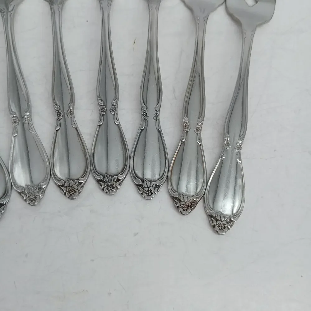 8X SF Oneida Community CHATELAINE Salad Forks Stainless Betty Crocker